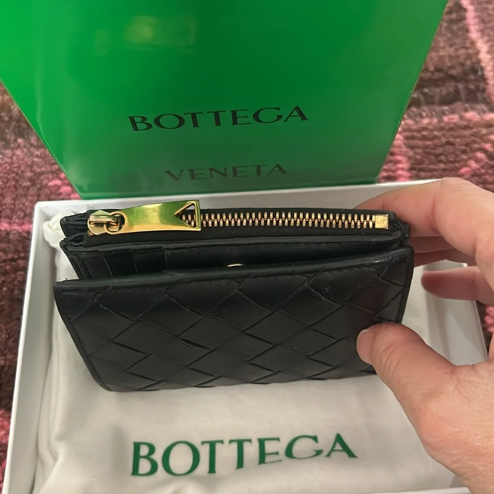 Bottega Veneta Black Intrecciato Leather Bifold Wallet with Box and Dustbag
